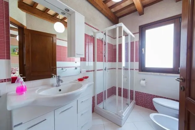 Tek Büyük veya İki Ayrı Yataklı Oda, Okyanus Manzaralı