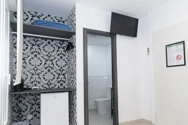 Comfort Tek Büyük Yataklı Oda