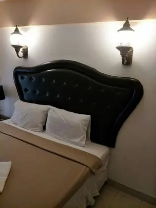 Superior Tek Büyük veya İki Ayrı Yataklı Oda