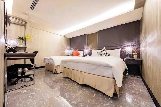 Deluxe Üç Kişilik Oda