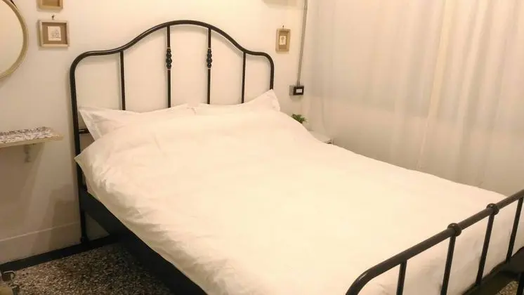 Standard Tek Büyük Yataklı Oda, Ortak Banyo