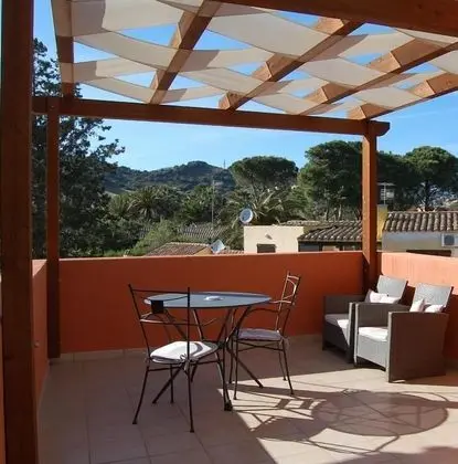 Tek Büyük Yataklı Oda, Teras