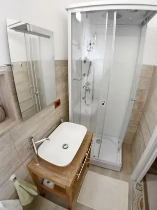 Premium Tek Büyük Yataklı Oda, 1 En Büyük (King) Boy Yatak, Özel Banyo (Movie)