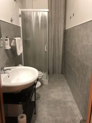 Deluxe Üç Kişilik Oda, Birden Çok Yatak