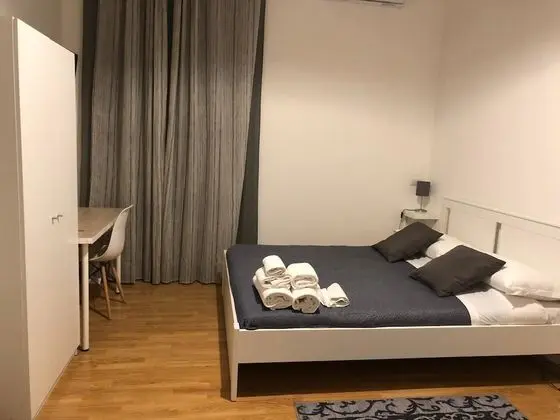 Family Oda, 1 Büyük (Queen) Boy Yatak ve Çekyat