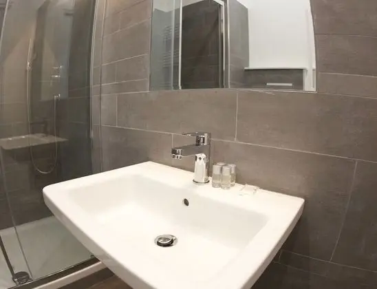 Comfort Dört Kişilik Oda