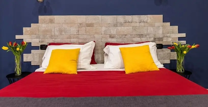 Üç Kişilik Oda