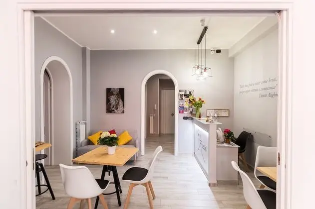 Üç Kişilik Oda, Balkon