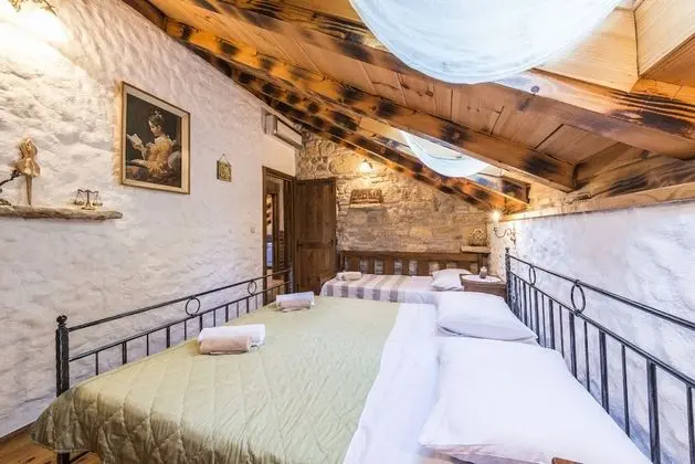 Villa, Sigara İçilebilir