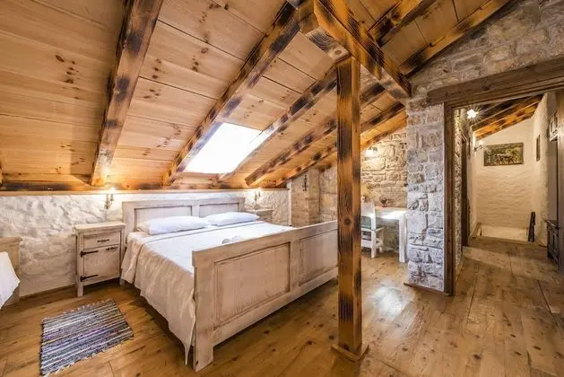 Villa, Sigara İçilebilir