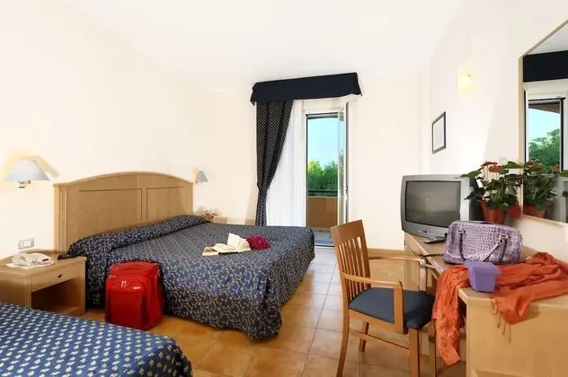 Standard Üç Kişilik Oda