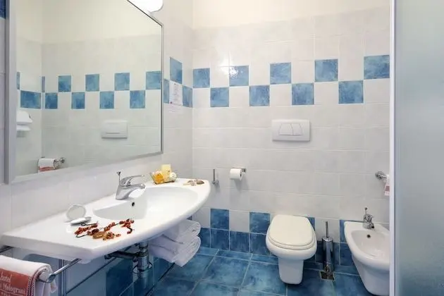 Standard Üç Kişilik Oda