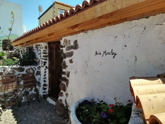Classic Tek Büyük Yataklı Oda
