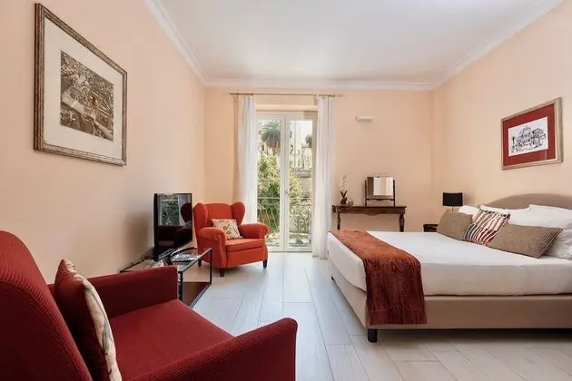 Superior Tek Büyük Yataklı Oda, 1 Büyük (Queen) Boy Yatak, Balkon, Şehir Manzaralı (Porta Carini)