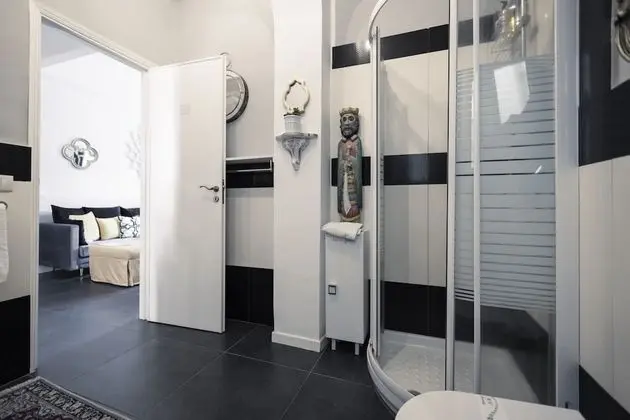 Deluxe Ev (External Bathroom)