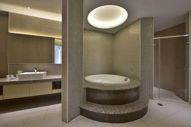 Luxury Tek Büyük Yataklı Oda