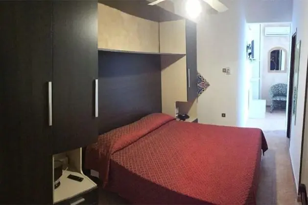 Üç Kişilik Oda, Teras, Deniz Manzaralı