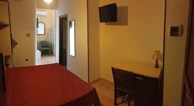 Üç Kişilik Oda, Teras, Deniz Manzaralı