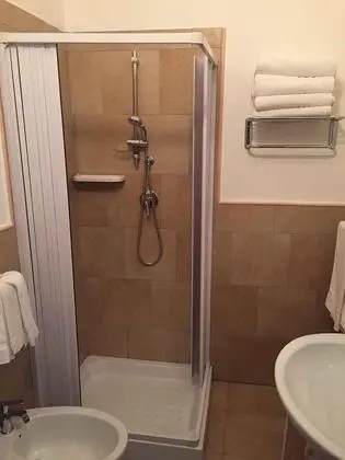 Üç Kişilik Oda, Teras, Deniz Manzaralı