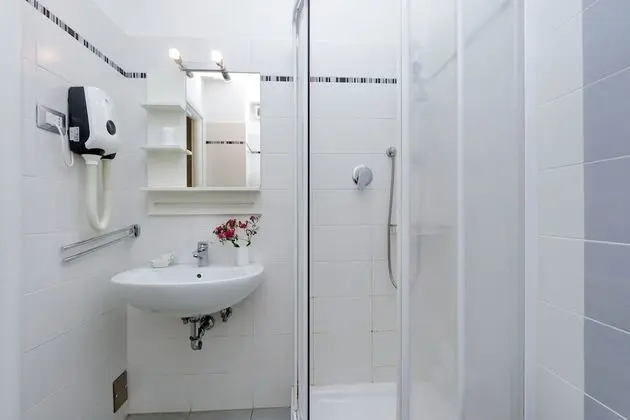 Tek Büyük Yataklı Oda, Özel Banyo