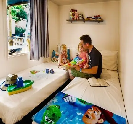 Bungalov, 3 Yatak Odası