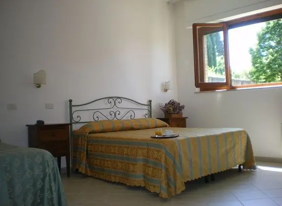Standard Üç Kişilik Oda