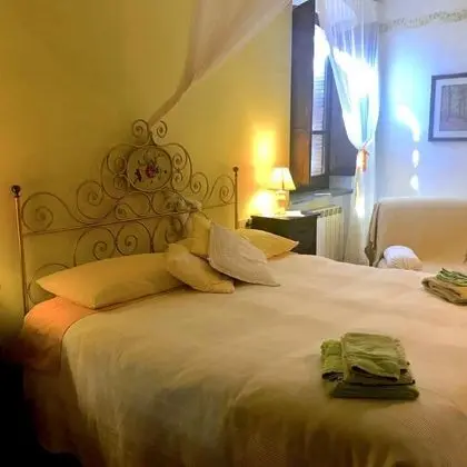 Dört Kişilik Oda (Gialla)