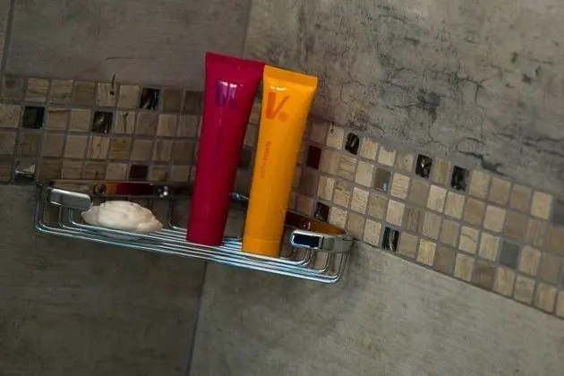 Deluxe Tek Büyük Yataklı Oda, Bahçe Manzaralı