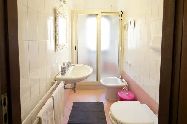 Basic Tek Büyük Yataklı Oda (Micione)