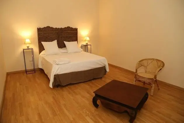 Comfort Tek Büyük Yataklı Oda