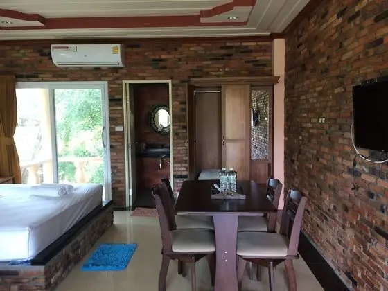 Family Dört Kişilik Oda