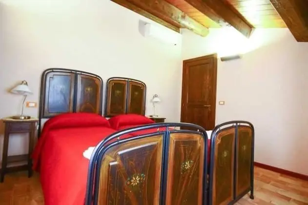 Deluxe Apart Daire (Rosso)
