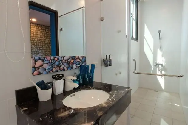 Gallery Tek Büyük Yataklı Oda, 1 Yatak Odası, Kısmi Deniz Manzarası