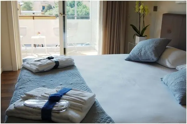 Deluxe Tek Büyük Yataklı Oda, Balkon (Afrodite)