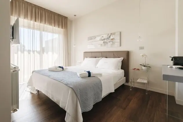 Deluxe Tek Büyük Yataklı Oda, Balkon (Afrodite)