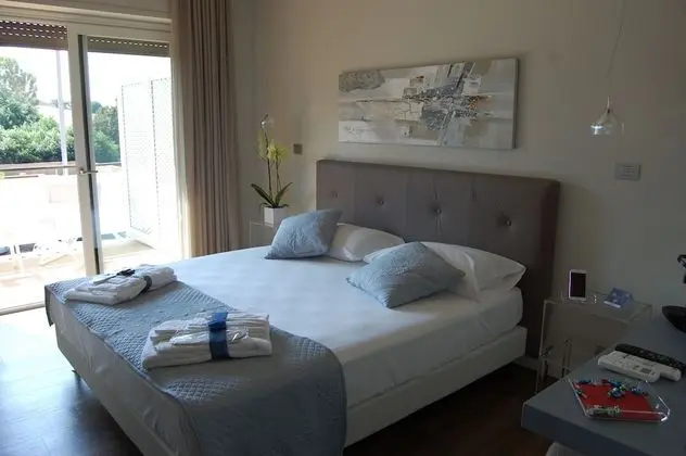 Deluxe Tek Büyük Yataklı Oda, Balkon (Afrodite)