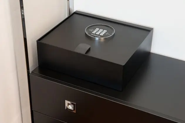 Basic Tek Büyük Yataklı Oda