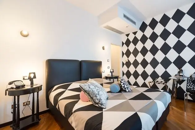 Comfort Tek Büyük veya İki Ayrı Yataklı Oda