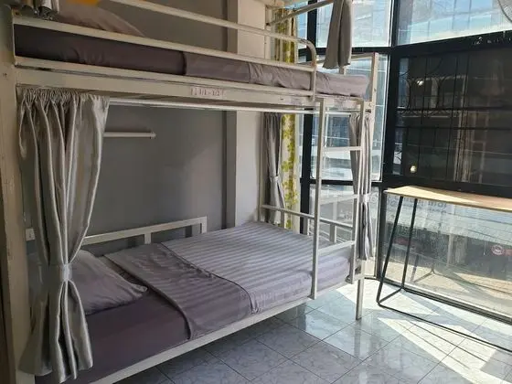 6 Bunk Bed, Mixed Dorm Air