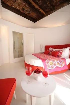 Junior Süit, Balkon