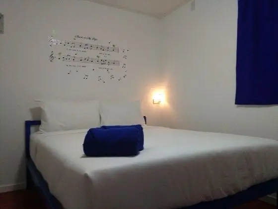 Sea View Cottage - Air Con