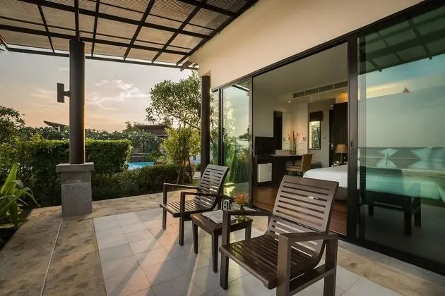 Beachfront Villa