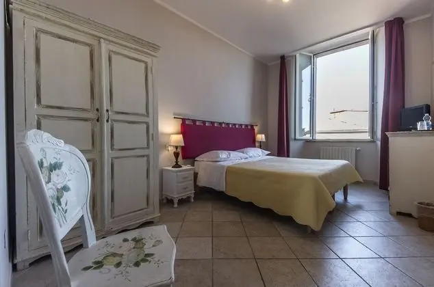 Tek Büyük veya İki Ayrı Yataklı Oda, Özel Banyo