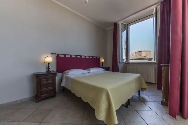 Tek Büyük veya İki Ayrı Yataklı Oda, Özel Banyo