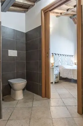 Tek Büyük veya İki Ayrı Yataklı Oda, Özel Banyo