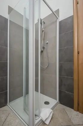 Tek Büyük veya İki Ayrı Yataklı Oda, Özel Banyo