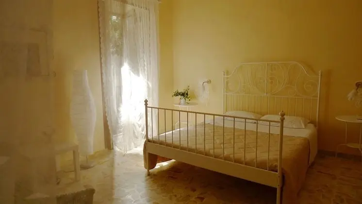 Comfort Dört Kişilik Oda, Özel Banyo, Bahçeli
