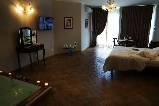 Süit, Sıcak Su Küveti (Lavander Spa)