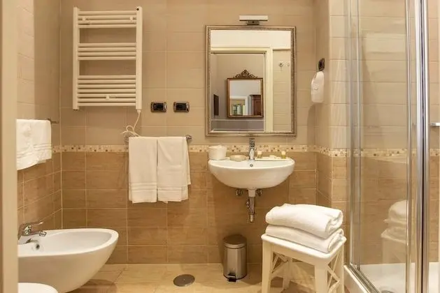 Tek Büyük veya İki Ayrı Yataklı Oda