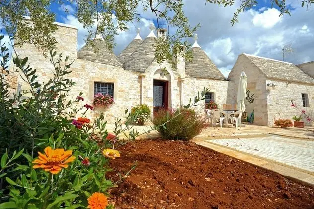 Romantic Ev, 1 Yatak Odası, Avlu Manzaralı, Bahçeli